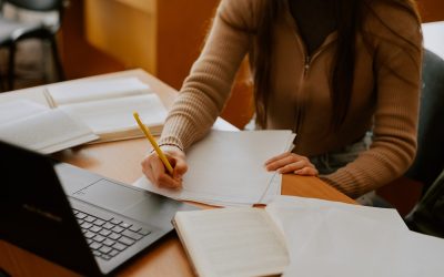 The synergistic power of copywriting and podcasting (and when to invest in each medium)