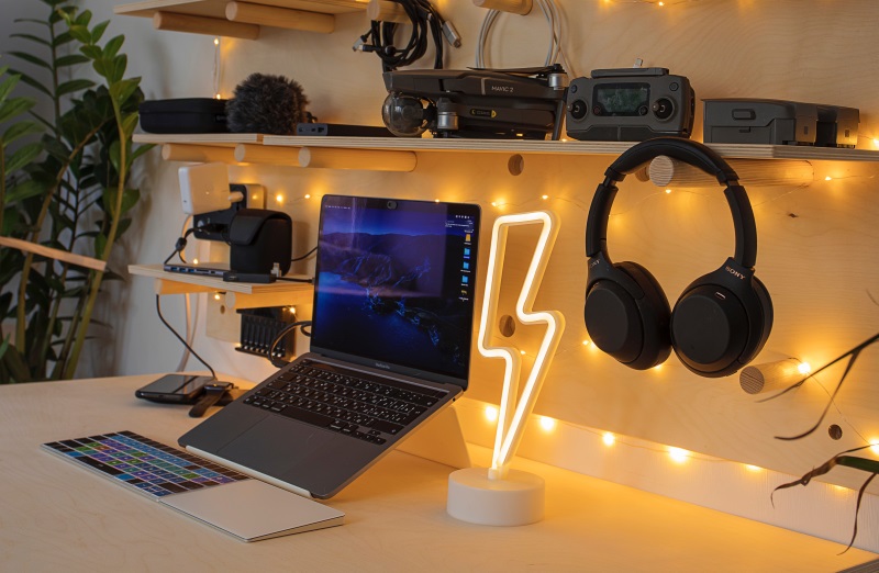 Desk